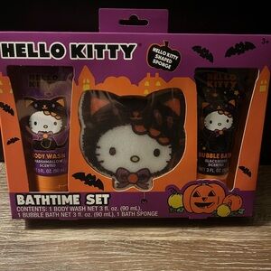 hello kitty halloween bath set